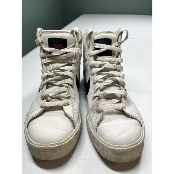 Nike Classic Sweet High Top White Black Women Sneaker Shoe Size 10 - Picture 2 of 9